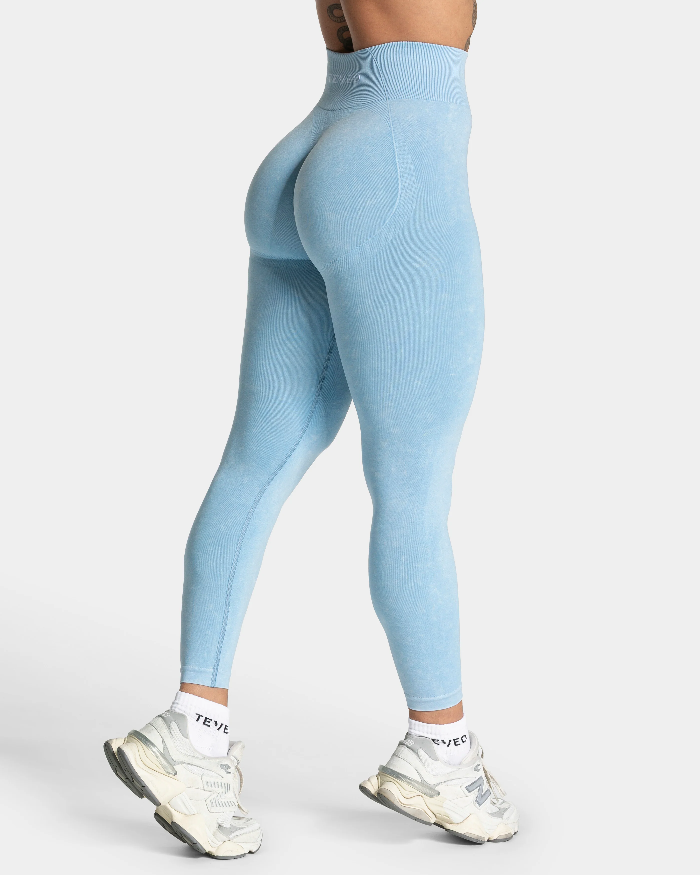 Acid Covert Scrunch Leggings "Babyblau" - Image 2
