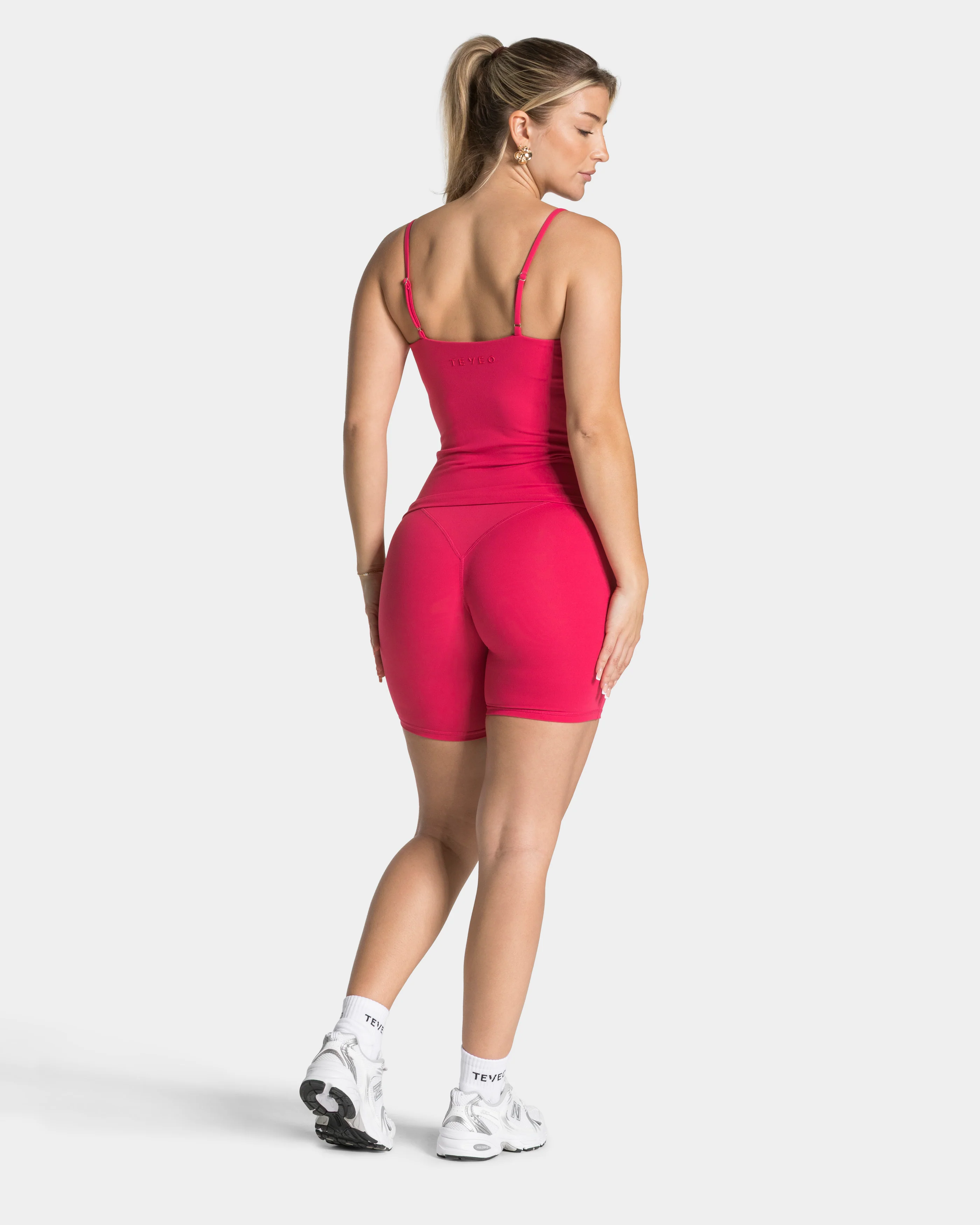 Allrounder Shorts 6 Inch "Berry" - Image 5