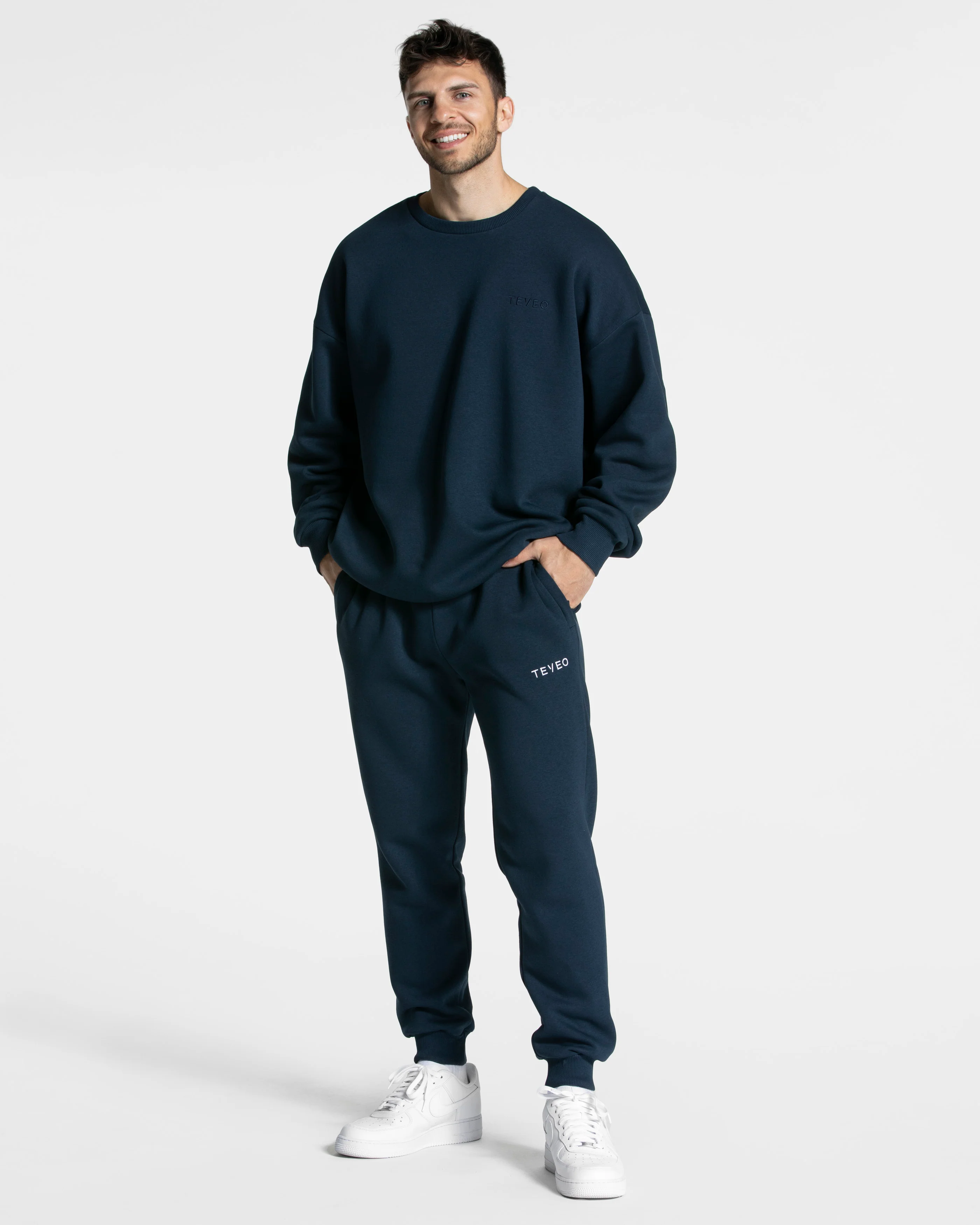 Arrival Signature Sweater "Dunkelblau" - Image 3