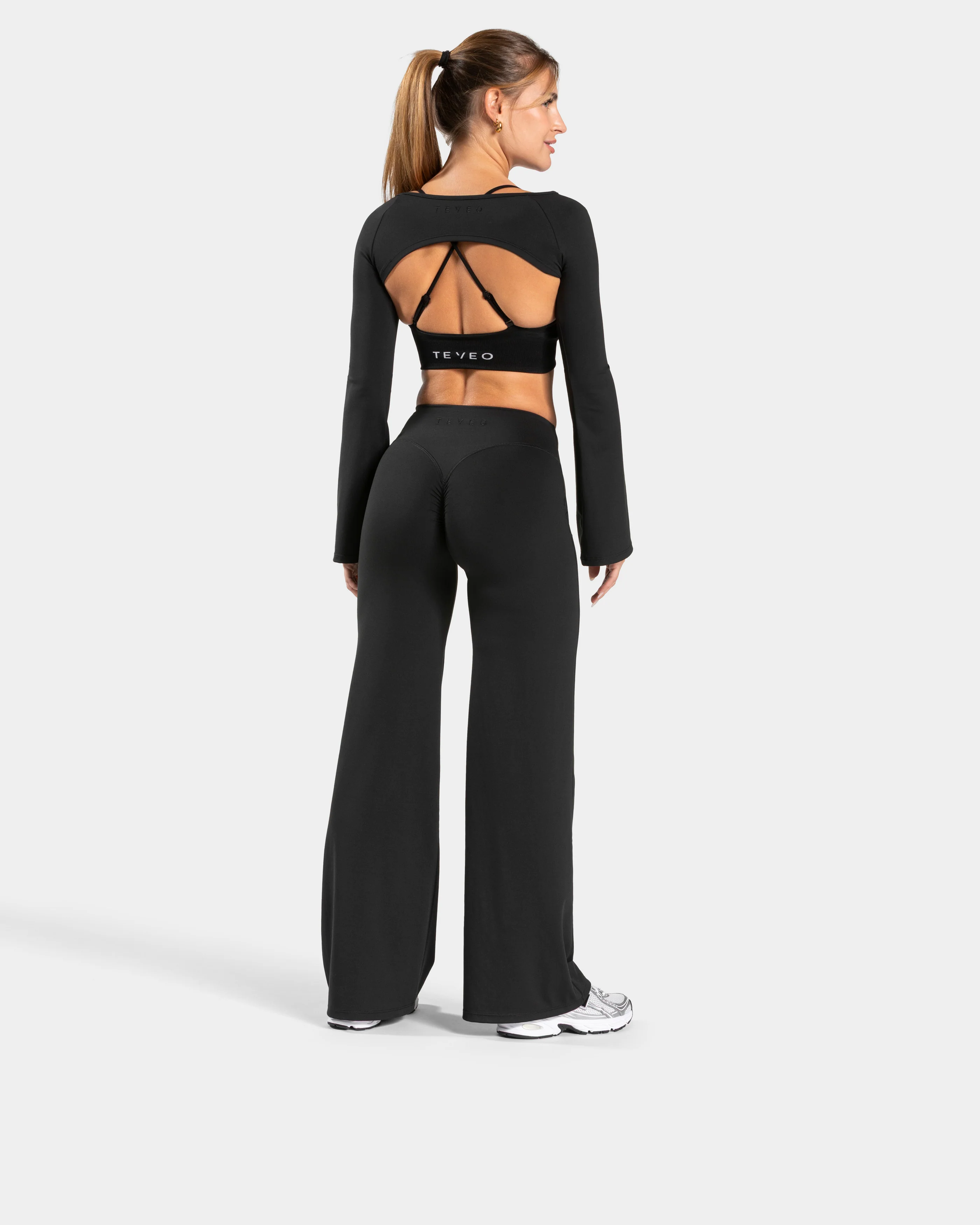 Charming Pro Bolero "Schwarz" - Image 5
