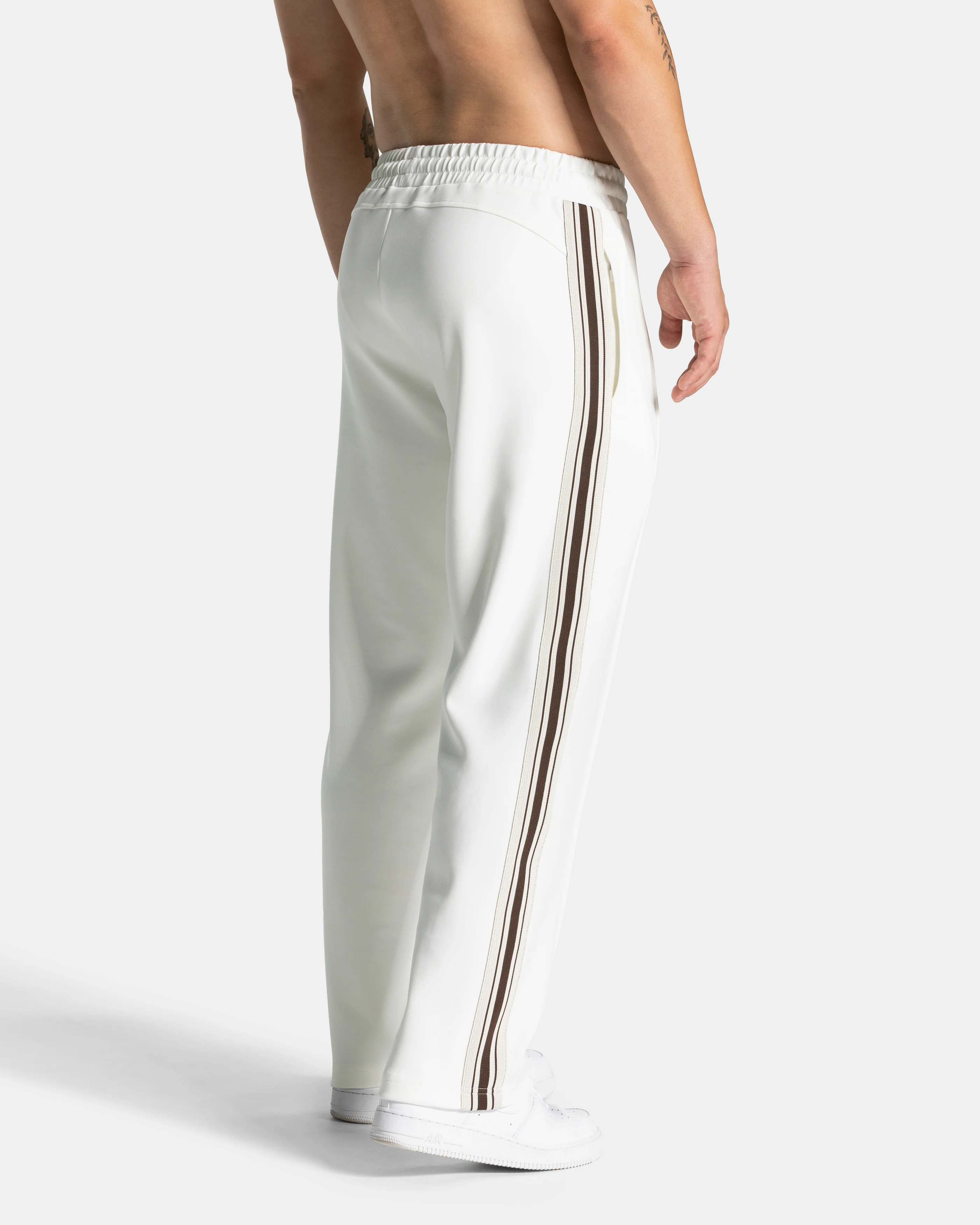 Club Straight Leg Jogger "Off White" - Image 2