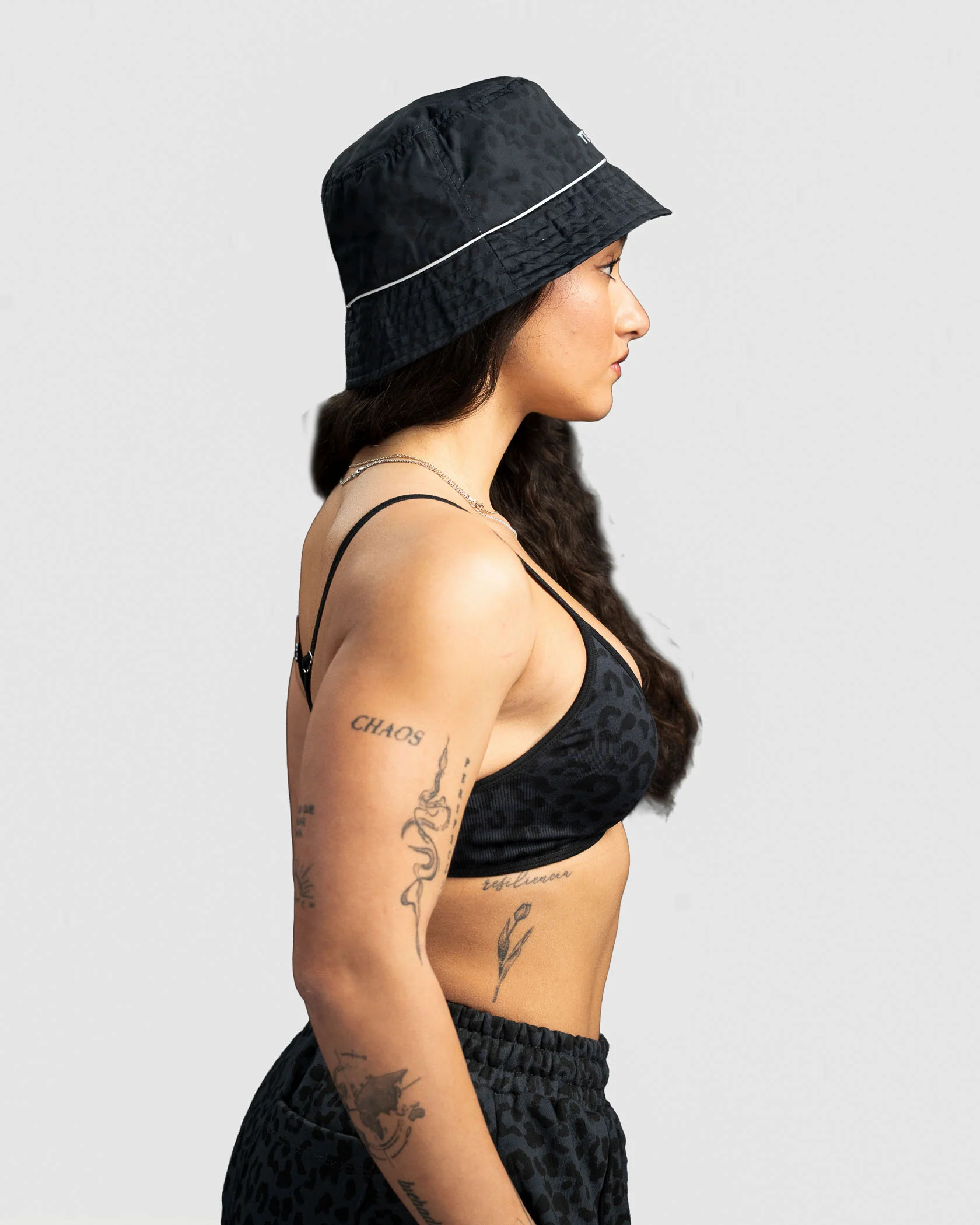 Contrastline Bucket Hat "Leo Schwarz" - Image 4