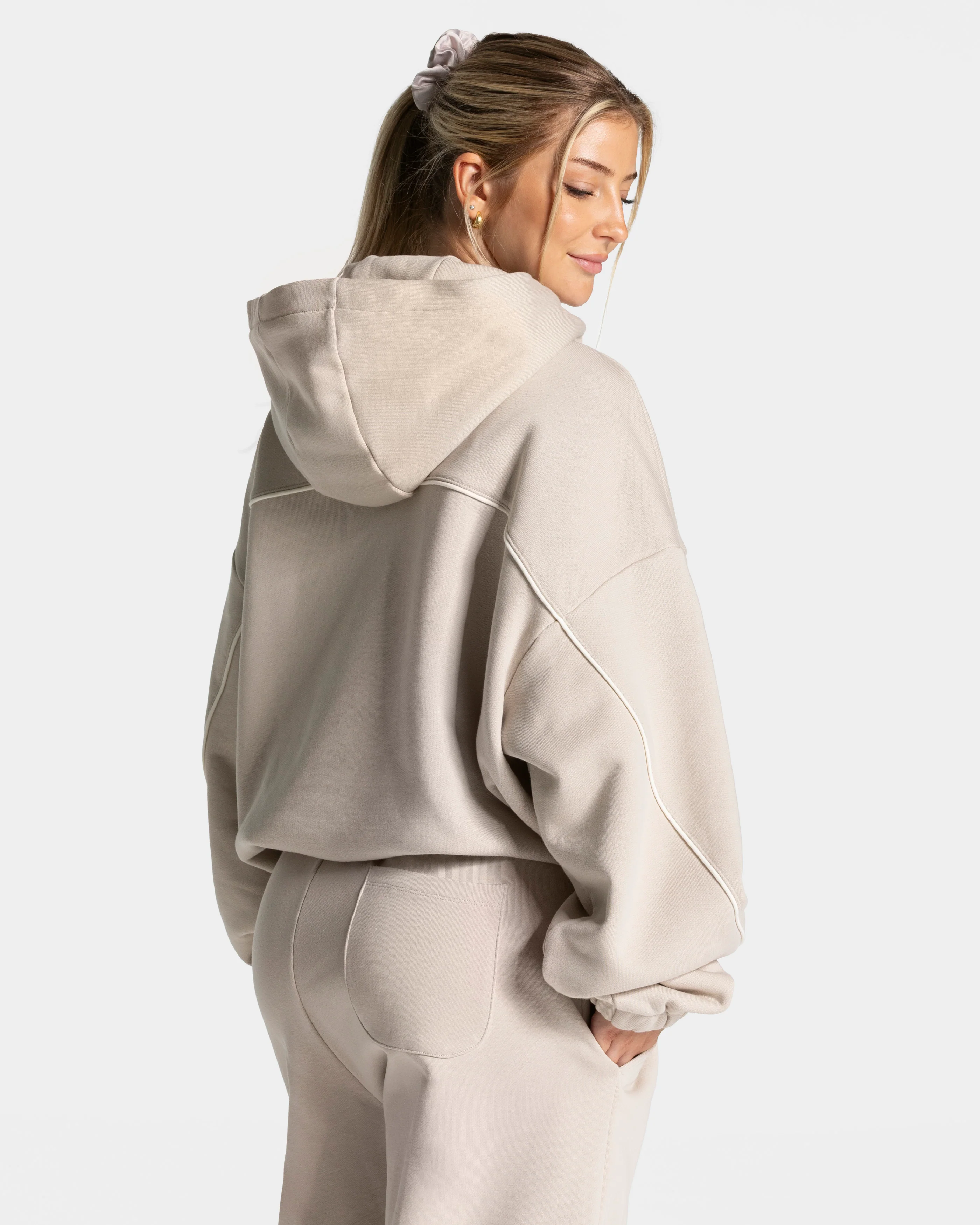 Contrastline Hooded Sweater "Cream" - Image 2