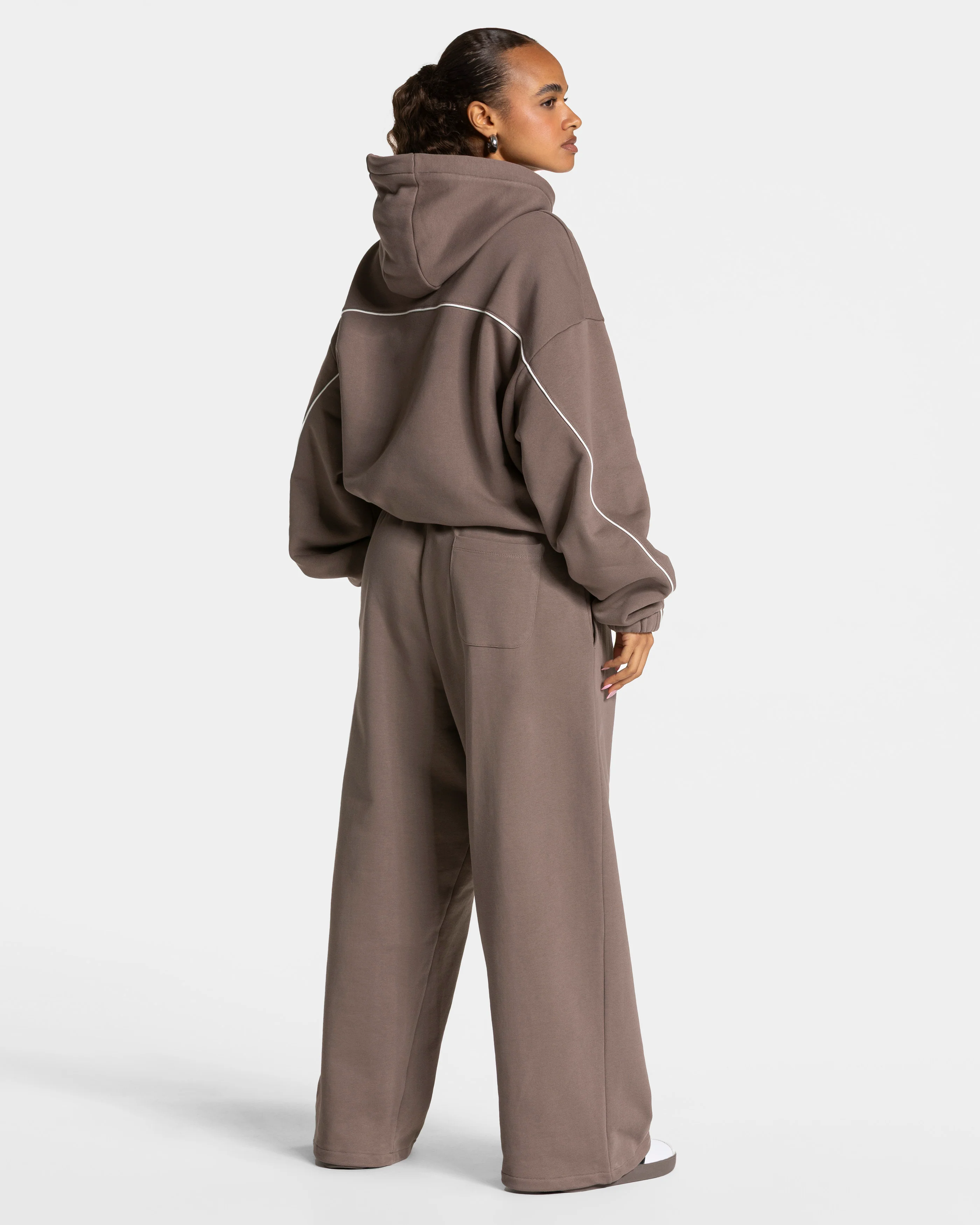 Contrastline Hooded Sweater "Mokka" - Image 5