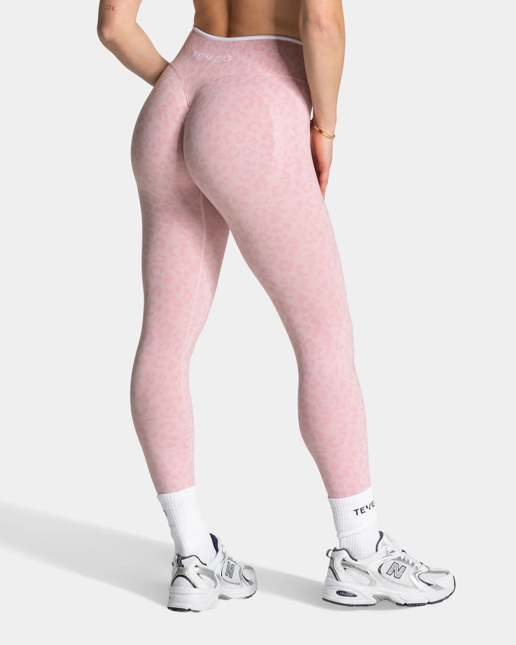 Contrastline Sculpt Scrunch Leggings "Leo Rosa" - Image 2