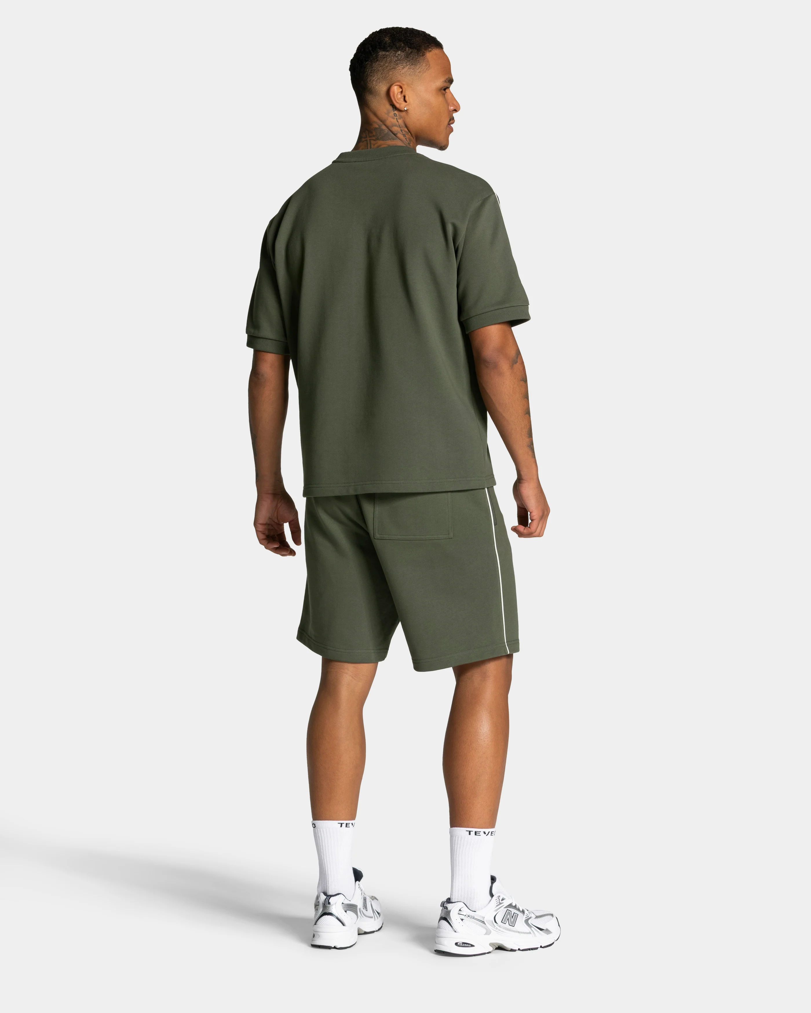 Contrastline Shorts "Khaki" - Image 5