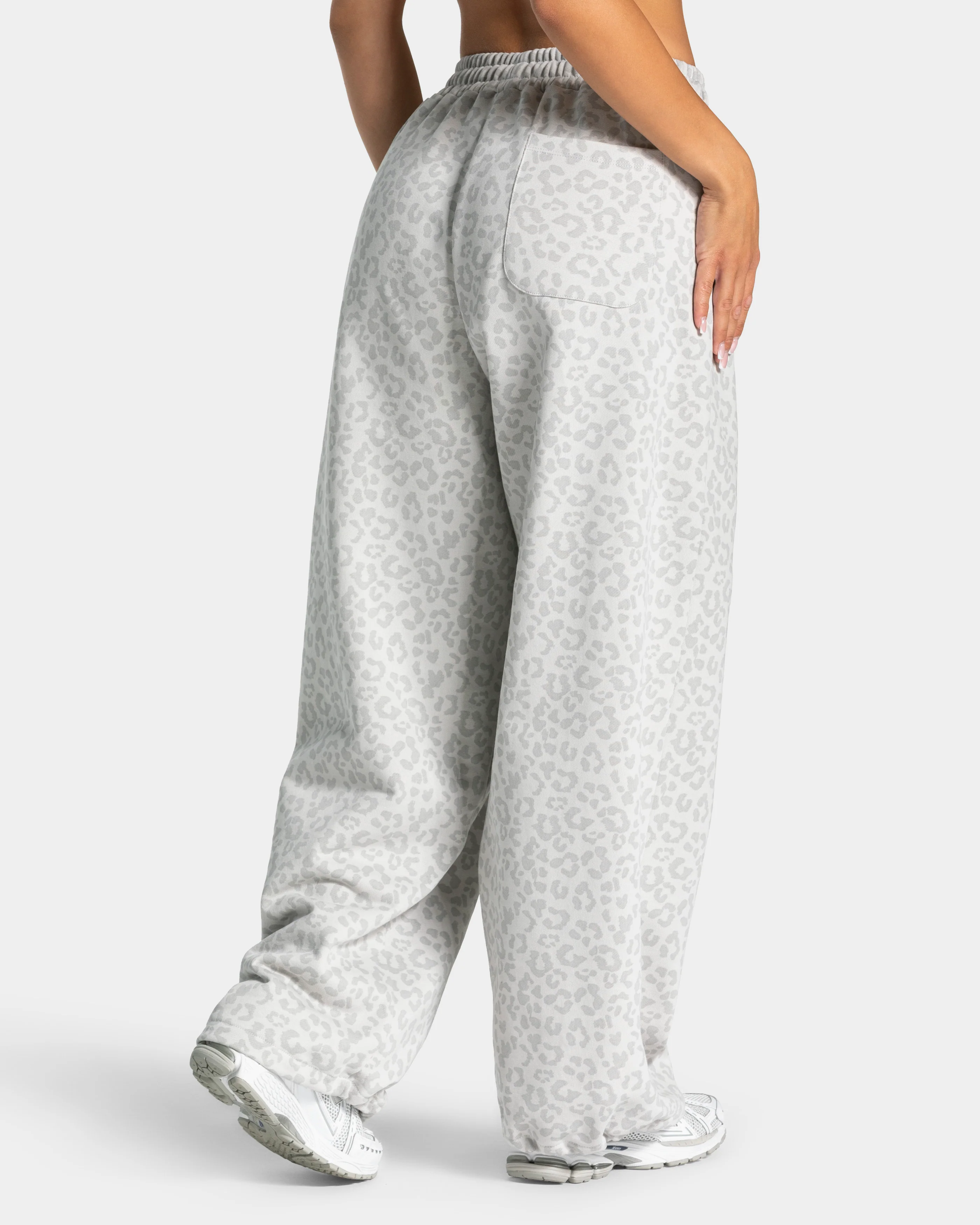 Contrastline Wide Leg Jogger "Leo Hellgrau" - Image 2