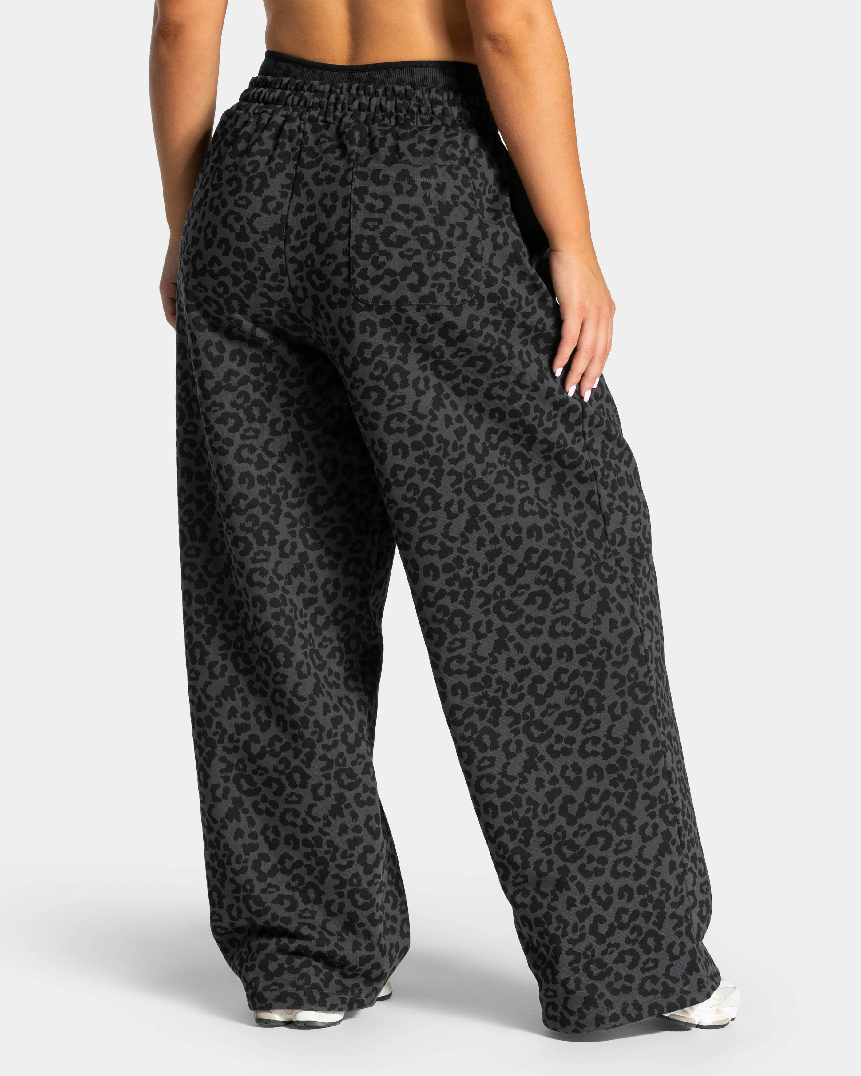 Contrastline Wide Leg Jogger "Leo Schwarz" - Image 2