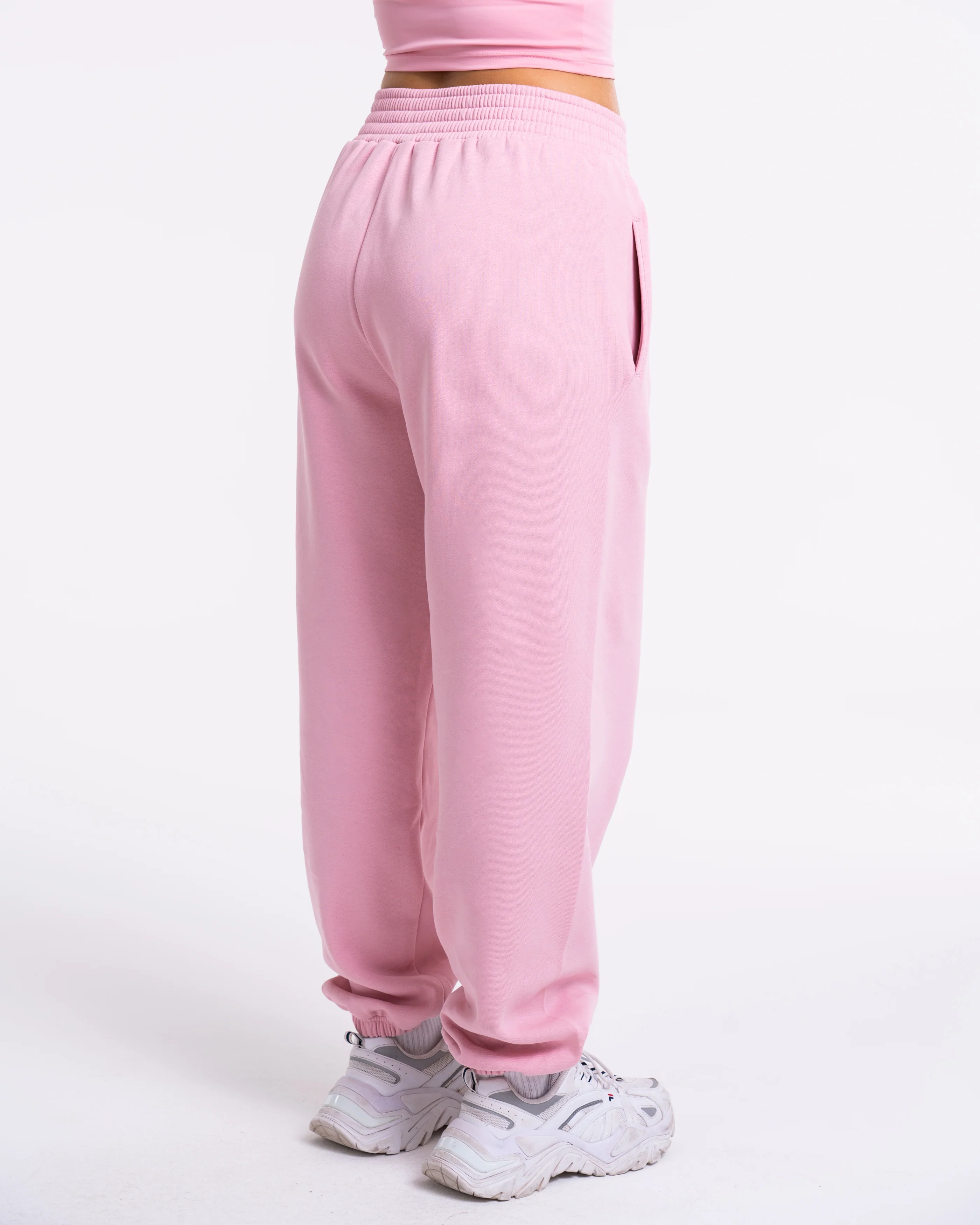 Fearless V-Shape Oversized Jogger "Rosa" - Image 2