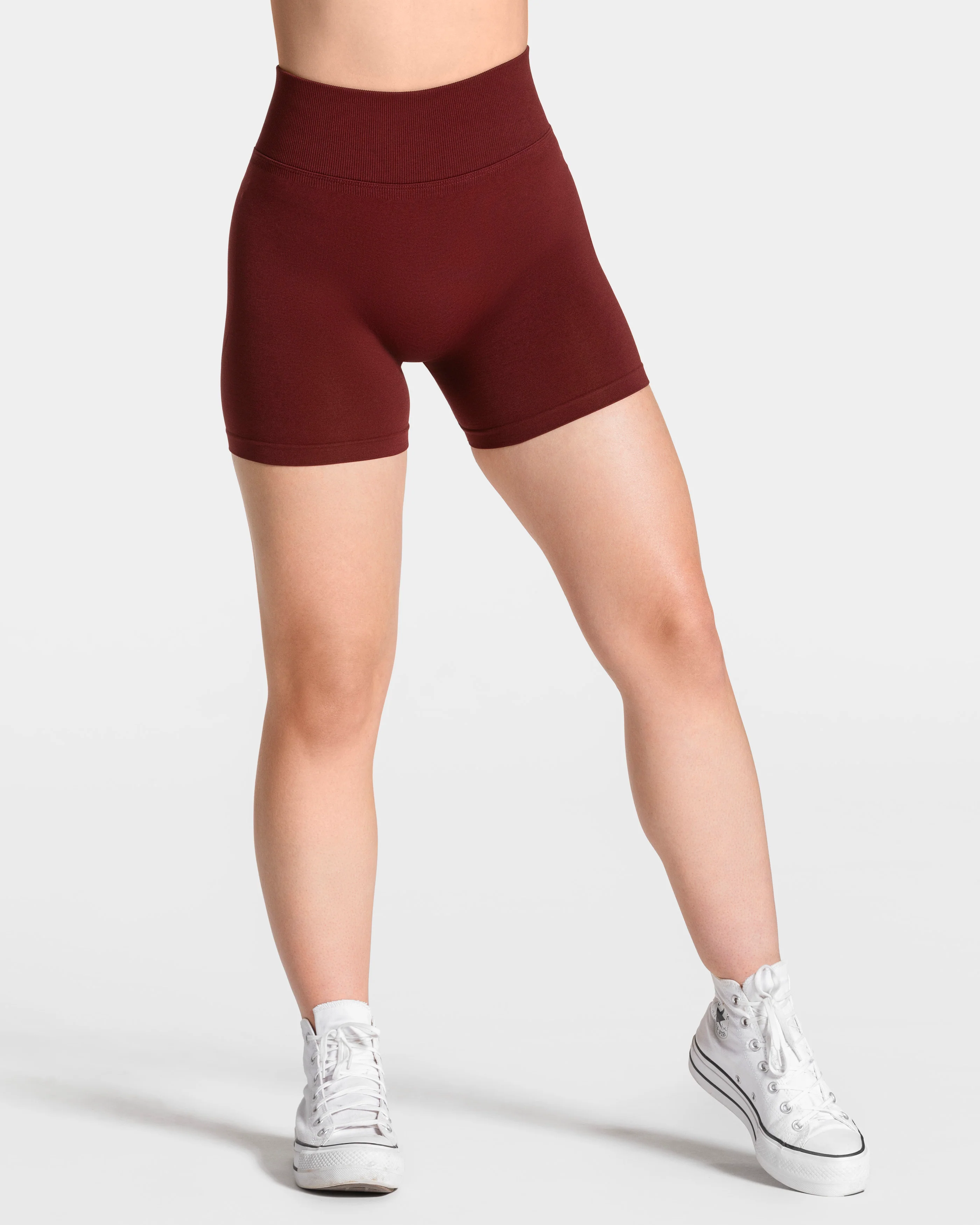 Femme Sculpt Scrunch Shorts "Weinrot" - Image 2