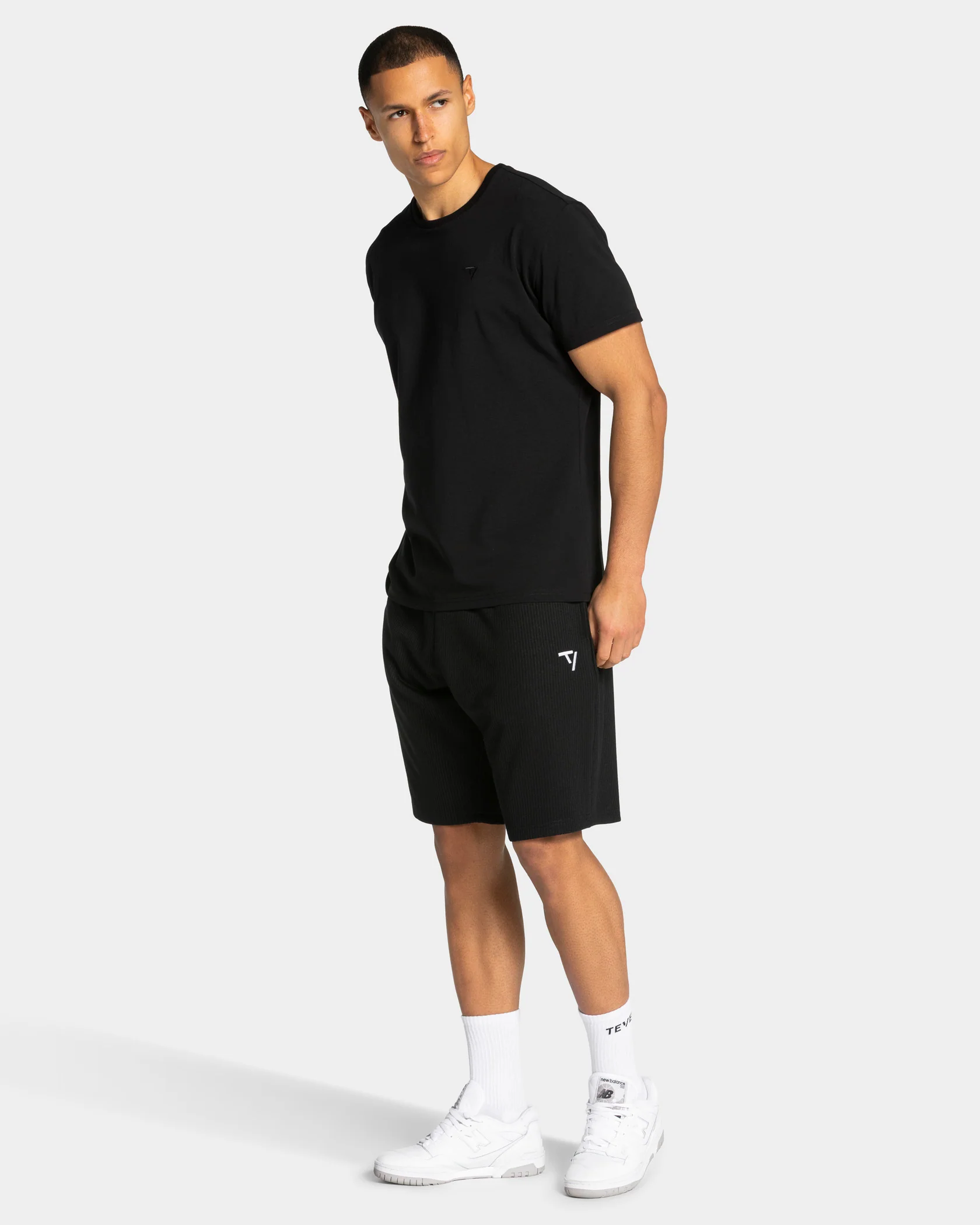 Lift Shorts "Schwarz" - Image 3