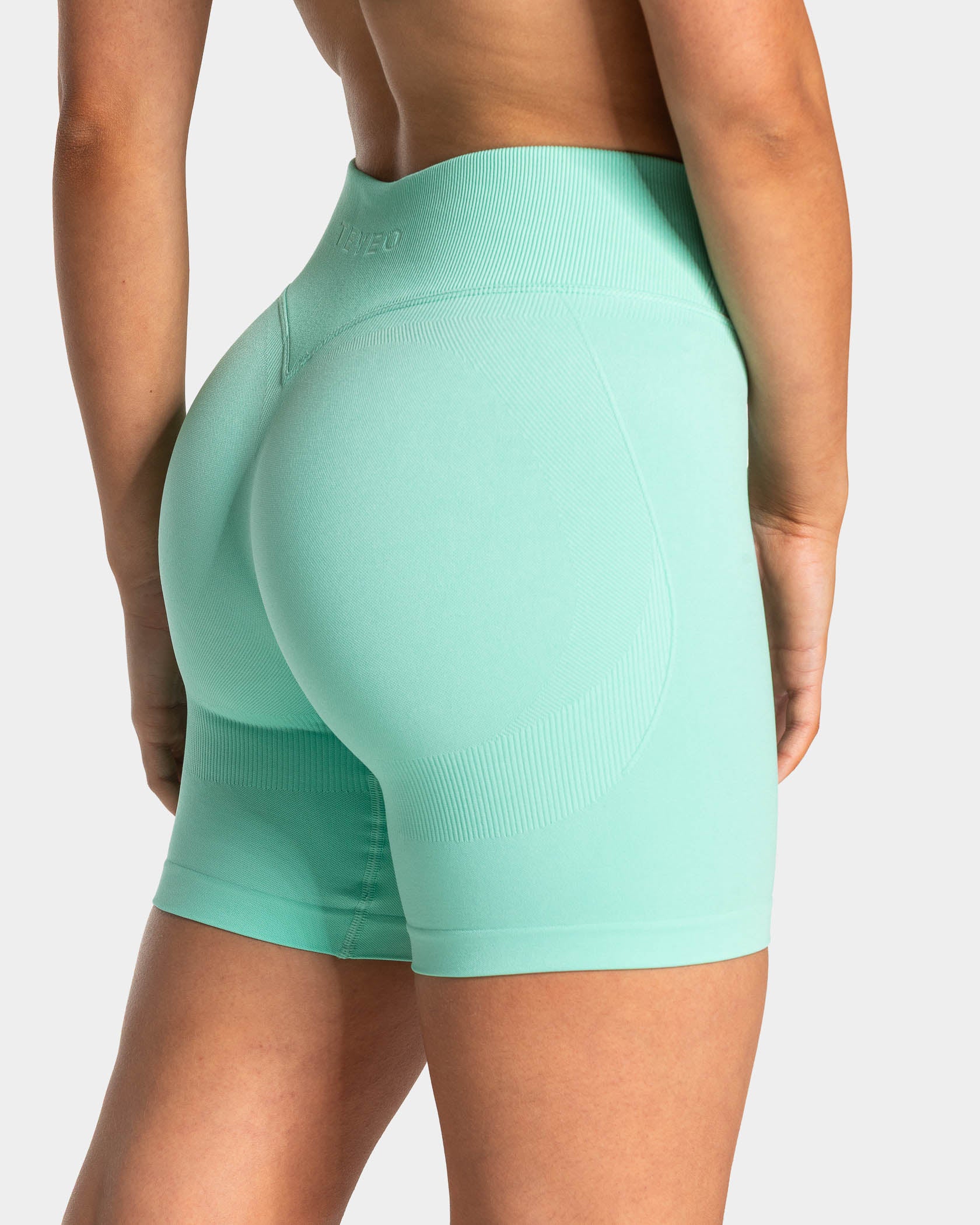 Lift Shorts "Mint" - Image 3