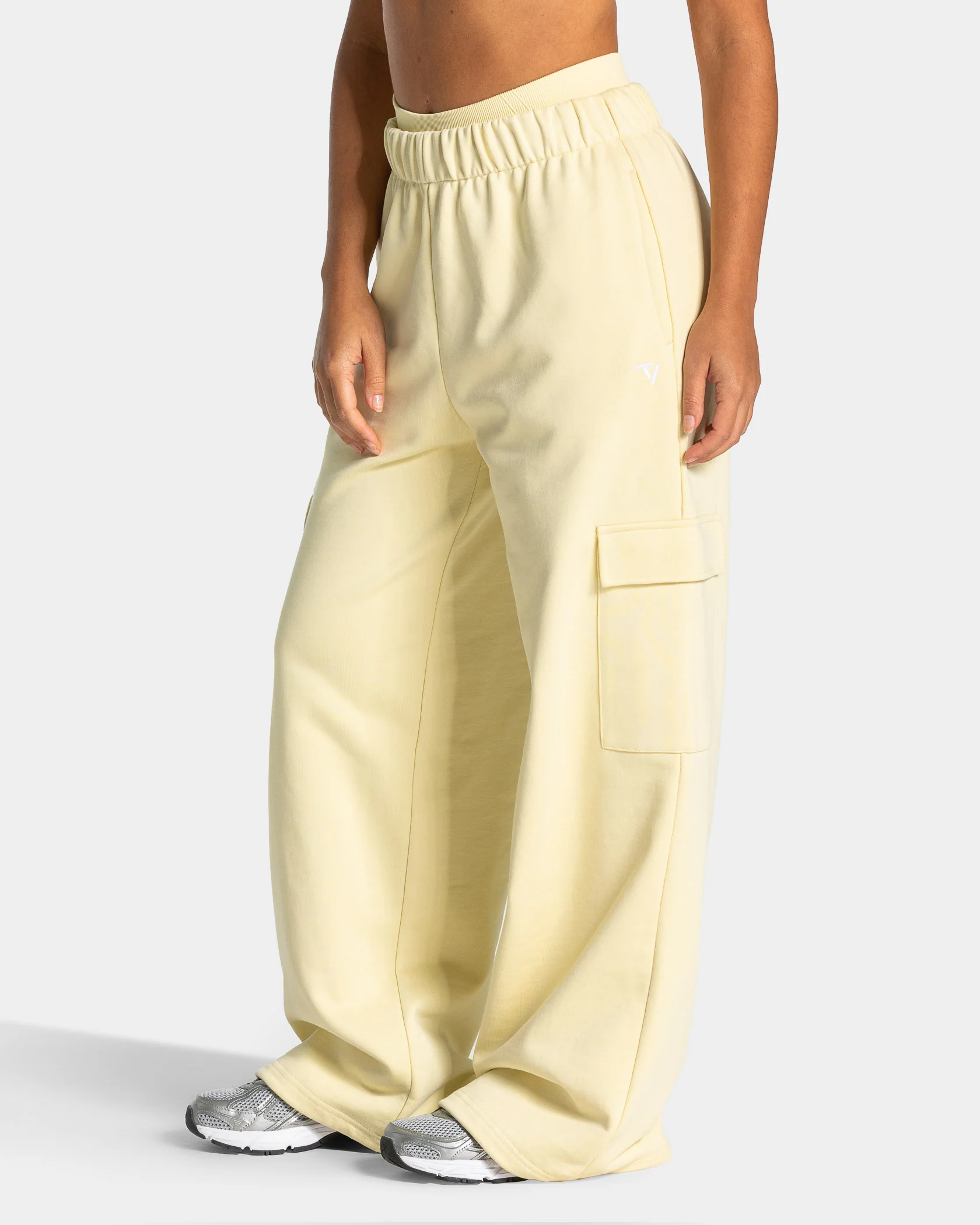 Lift Wide Leg Cargo Jogger Women "Butter Yellow"
