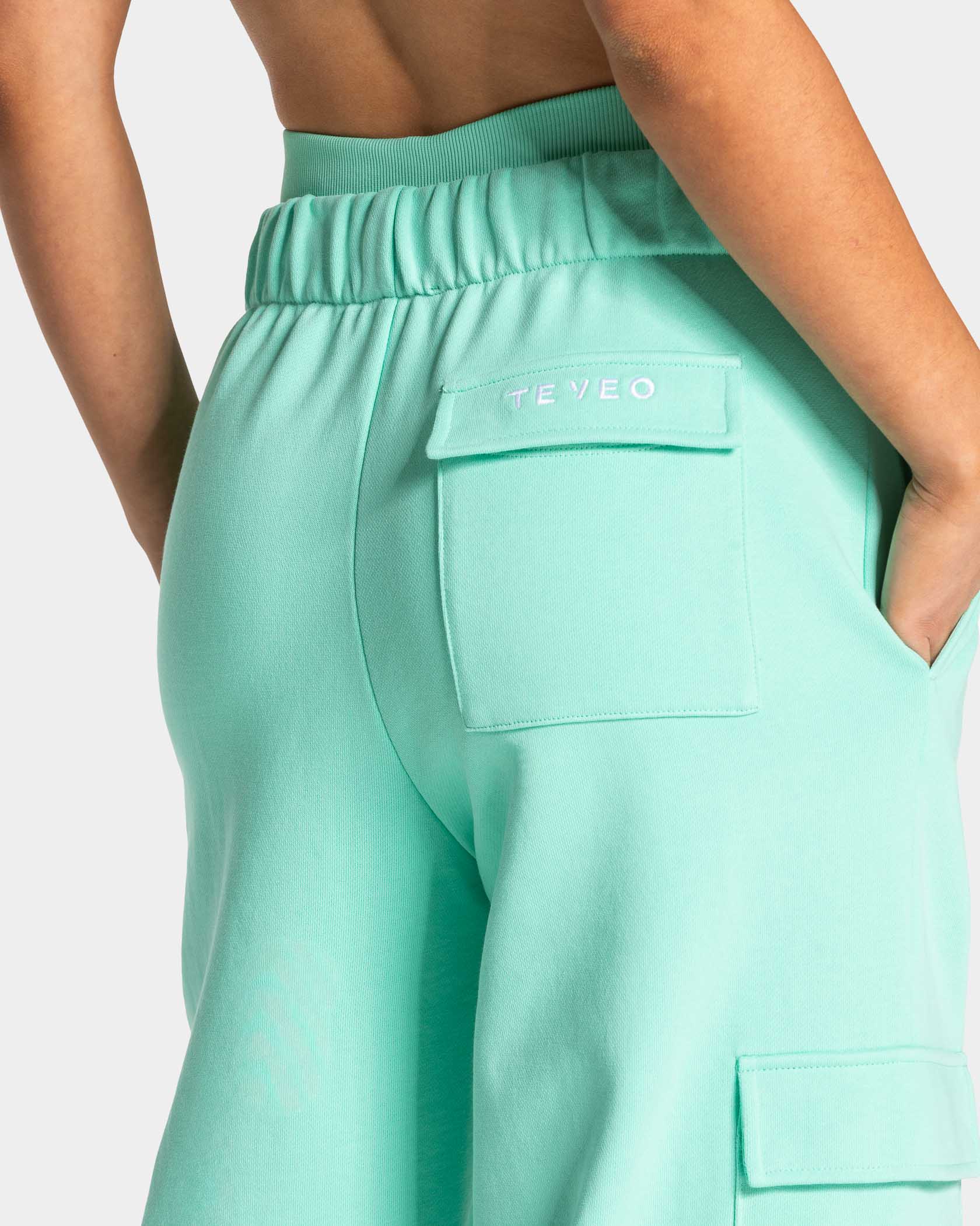 Lift Wide Leg Cargo Jogger Women "Mint" - Image 4