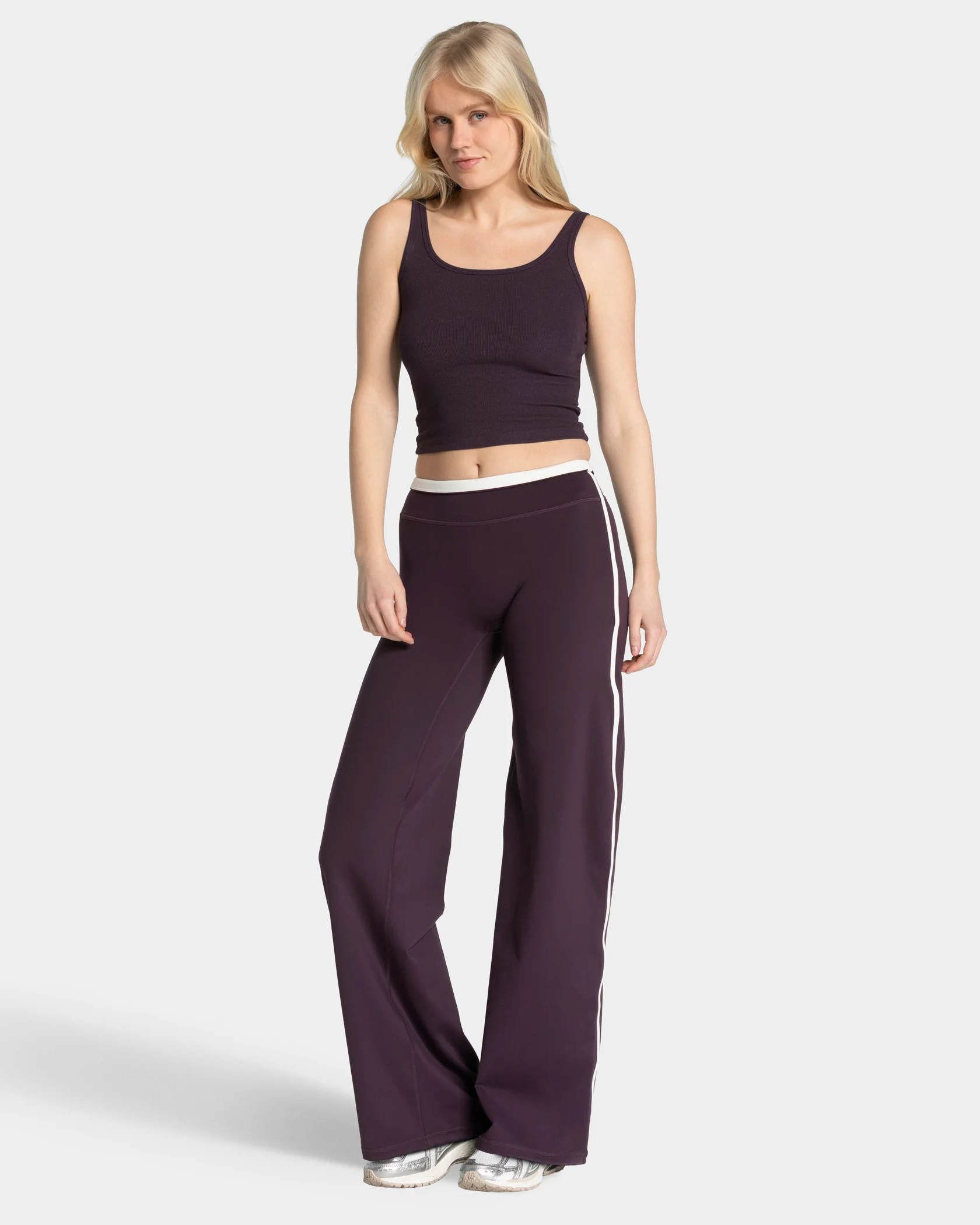 Soft Straight Leg Pants Regular "Blackberry" - Image 5