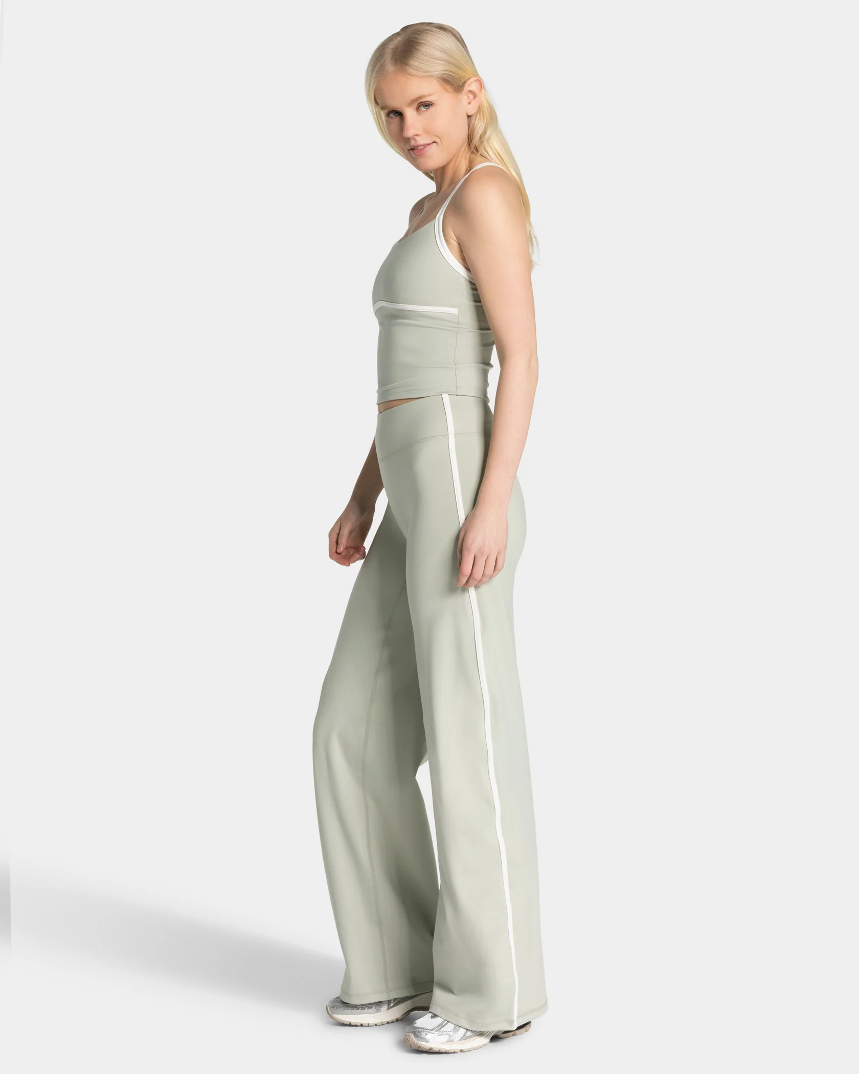 Soft Straight Leg Pants Tall "Pistachio" - Image 5