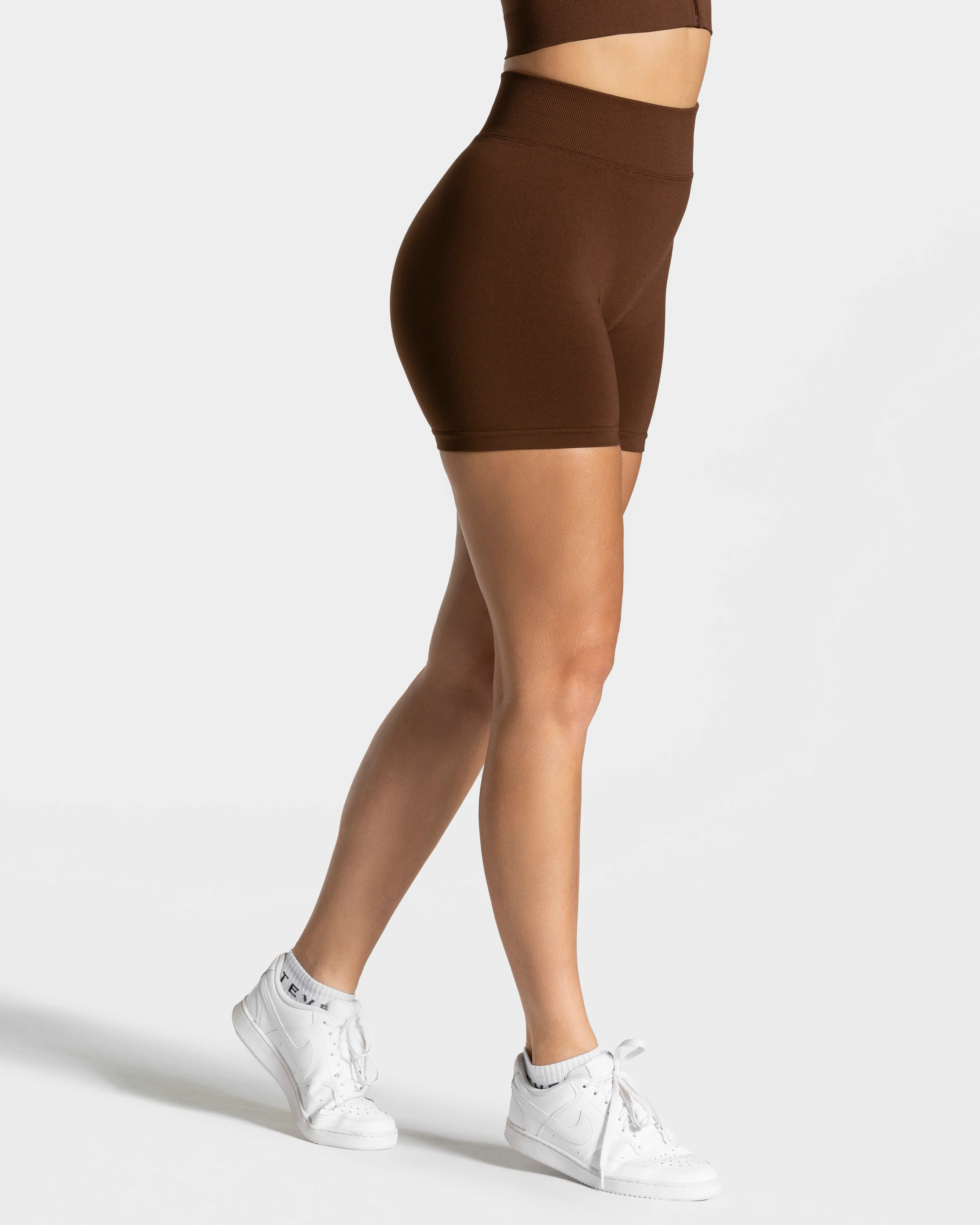 Statement Scrunch Shorts "Kaffee"