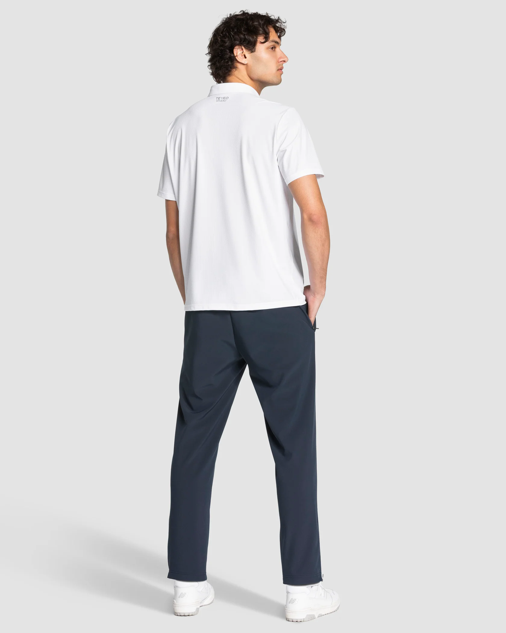 Studio Soft Polo "Weiß" - Image 5