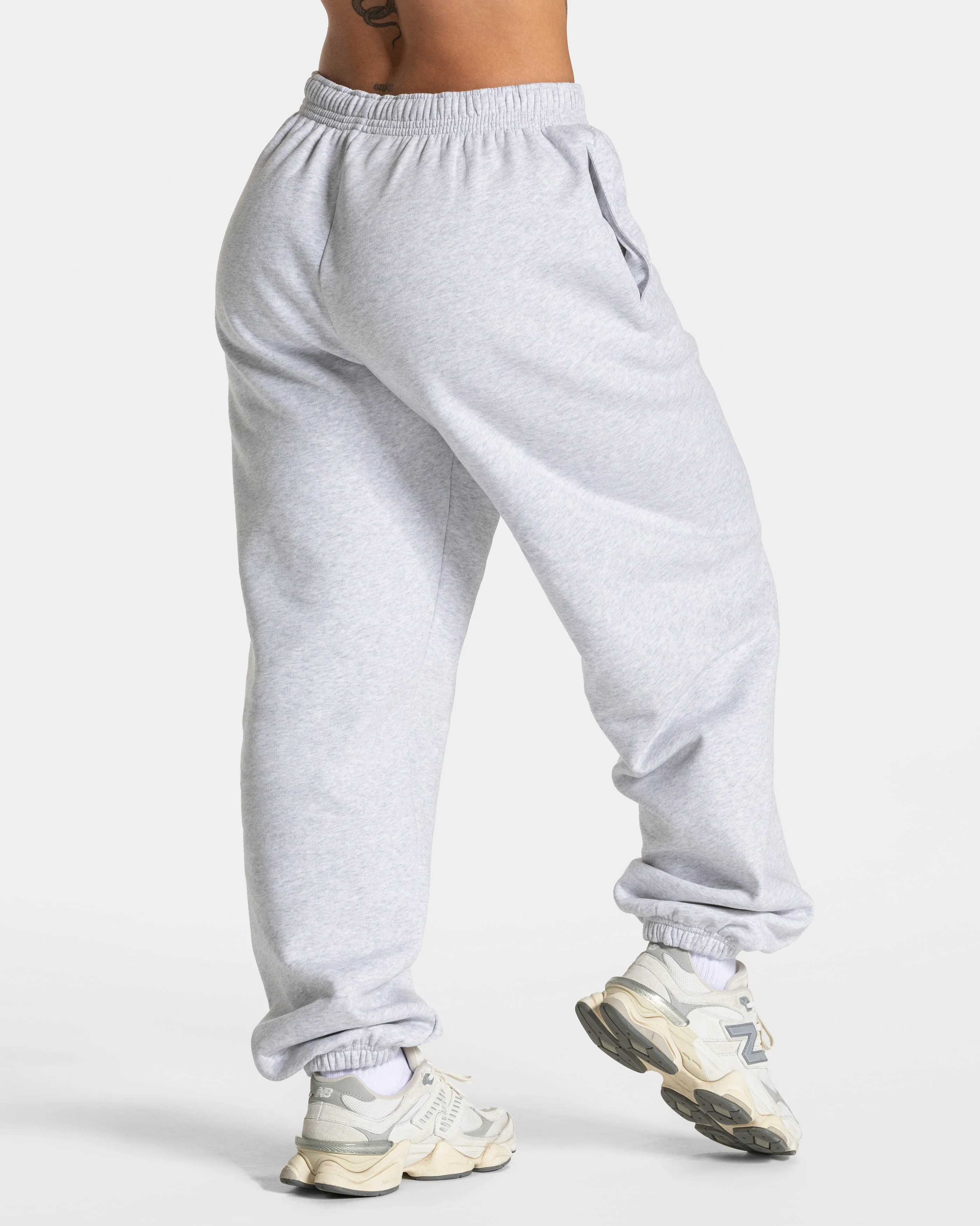 Timeless Pro Jogger "Hellgrau Meliert" - Image 2